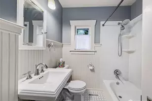 8403 32nd Ave SW, Seattle, WA 98126 - Photo 8