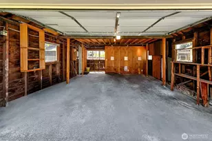 8403 32nd Ave SW, Seattle, WA 98126 - Photo 24
