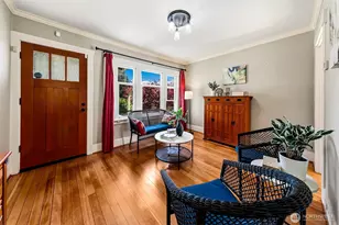 8403 32nd Ave SW, Seattle, WA 98126 - Photo 2