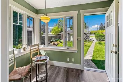 8403 32nd Avenue SW, Seattle, WA 98126 - Photo 12
