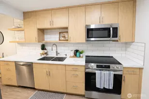 1910 75th St SE, Everett, WA 98203 - Photo 4