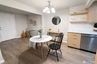 1910 75th Street SE #2E, Everett, WA 98203 - Photo 6