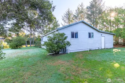 199 Wishkah Street SW, Ocean Shores, WA 98569 - Photo 20