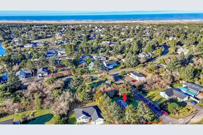 199 Wishkah Street SW, Ocean Shores, WA 98569 - Photo 26
