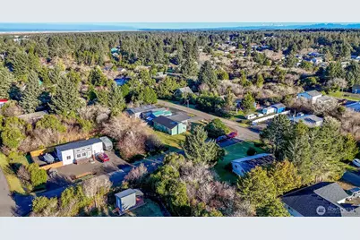 199 Wishkah Street SW, Ocean Shores, WA 98569 - Photo 30