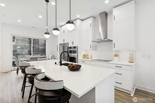 18811 99th Ct NE, Bothell, WA 98011 - Photo 8