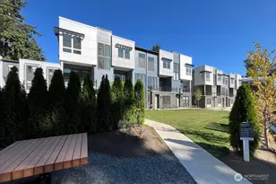 18811 99th Ct NE, Bothell, WA 98011 - Photo 2