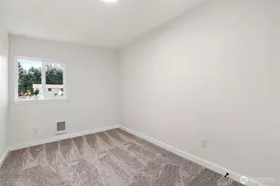 12816 Ridge Cir E, Bonney Lake, WA 98391 - Photo 18