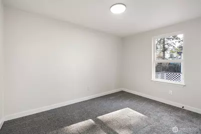 12816 Ridge Cir E, Bonney Lake, WA 98391 - Photo 16