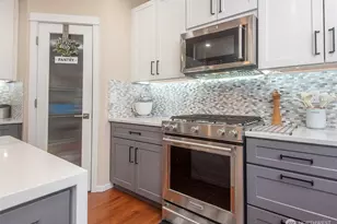 629 Emory Dr, Snohomish, WA 98290 - Photo 12