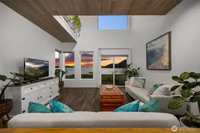 2309 Skyline Way #5, Anacortes, WA 98221 - Photo 2