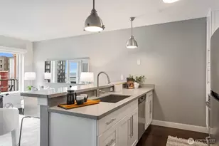 2440 Western Ave, Seattle, WA 98121 - Photo 24