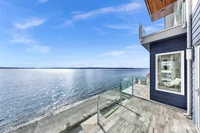 12065 30th Avenue SW, Burien, WA 98146 - Photo 1