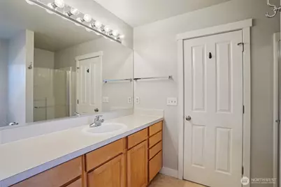 6474 Park Street E, Fife, WA 98424 - Photo 16