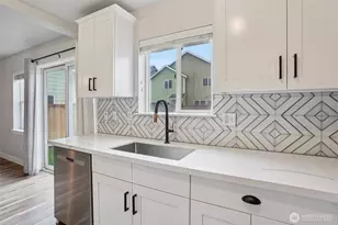 6474 Park St E, Fife, WA 98424 - Photo 10