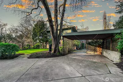 942 Harvard Avenue E, Seattle, WA 98102 - Photo 38
