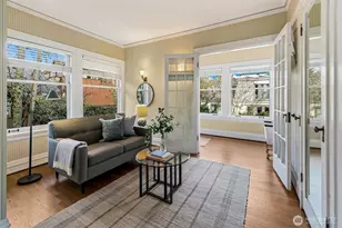 942 Harvard Ave E, Seattle, WA 98102 - Photo 22