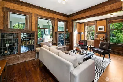 942 Harvard Avenue E, Seattle, WA 98102 - Photo 8