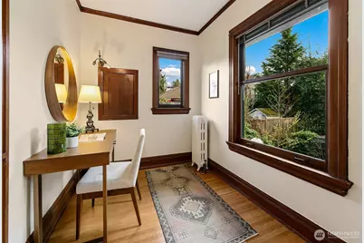 942 Harvard Avenue E, Seattle, WA 98102 - Photo 30