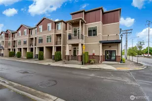 4020 NE 3rd Pl, Renton, WA 98056 - Photo 34