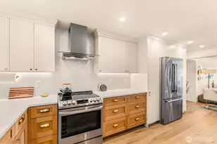 10203 47th Ave SW, Seattle, WA 98146 - Photo 10