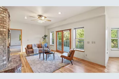 18432 W Lake Desire Drive SE, Renton, WA 98058 - Photo 14