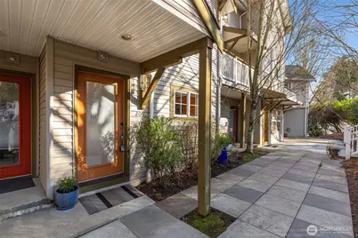 206 24th Avenue E, Seattle, WA 98112 - Photo 28