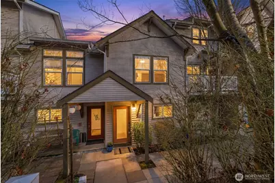 206 24th Avenue E, Seattle, WA 98112 - Photo 2