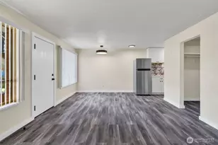 748 S Cloverdale St, Seattle, WA 98108 - Photo 4