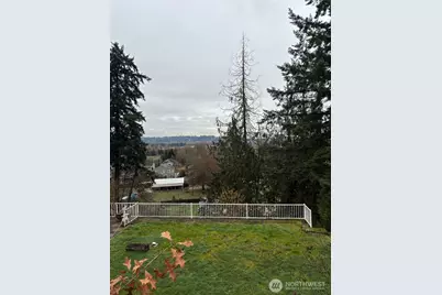 2405 Terrace Drive SE, Puyallup, WA 98372 - Photo 8