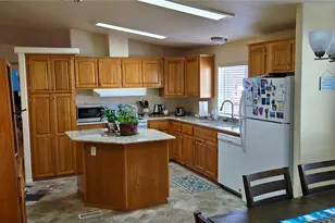 420 W Cove Ln, Sequim, WA 98382 - Photo 6