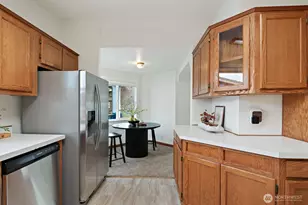 1915 N 33rd Pl, Mount Vernon, WA 98273 - Photo 12