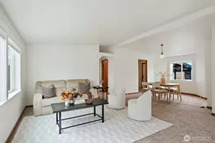 1915 N 33rd Pl, Mount Vernon, WA 98273 - Photo 4