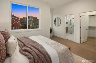 4406 1st Ave NE, Seattle, WA 98105 - Photo 24