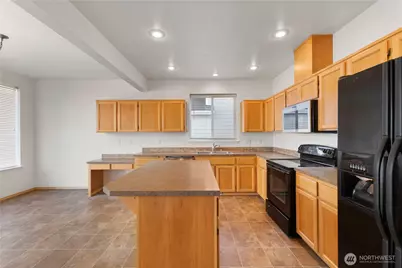 15427 84th Avenue E, Puyallup, WA 98375 - Photo 12