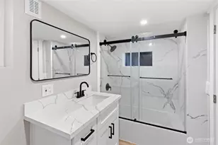 4228 Eastern Ave N, Seattle, WA 98103 - Photo 18