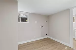 4228 Eastern Ave N, Seattle, WA 98103 - Photo 16