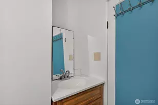 2417 Orleans St, Bellingham, WA 98228 - Photo 12