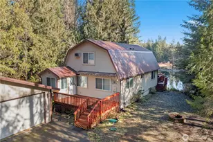 941 N Potlatch Dr, Hoodsport, WA 98548 - Photo 2