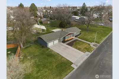 305 NE A Street, College Place, WA 99324 - Photo 38