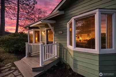 847 Argyle Avenue, Friday Harbor, WA 98250 - Photo 2