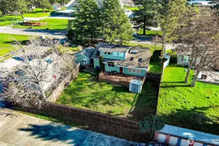 847 Argyle Ave, Friday Harbor, WA 98250 - Photo 4