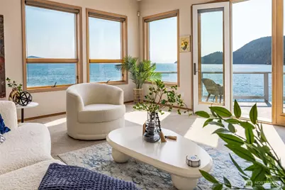 2401 Skyline Way #203 E., Anacortes, WA 98221 - Photo 1