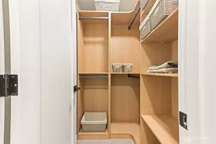 2604 NE 82nd St, Seattle, WA 98115 - Photo 20