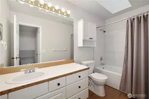 12711 151st St E, Puyallup, WA 98374 - Photo 24