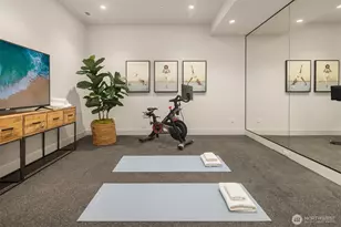 9607 NE 30th Pl, Clyde Hill, WA 98004 - Photo 34