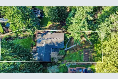19640 SE 29th Street, Sammamish, WA 98075 - Photo 32