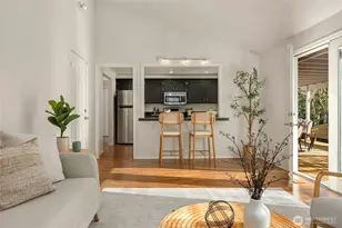 5344 Ruby Pl NE, Bainbridge Island, WA 98110 - Photo 10