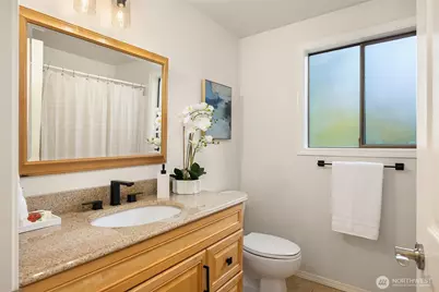 5344 Ruby Place NE, Bainbridge Island, WA 98110 - Photo 28