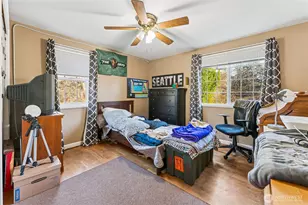 406 Dupont Ave, DuPont, WA 98327 - Photo 16